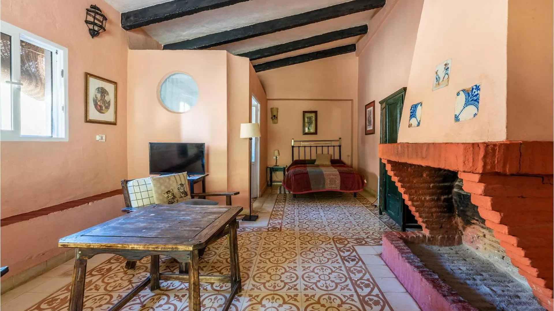 Stunning Home In Cazalla De La Sierra With Wifi 0*,