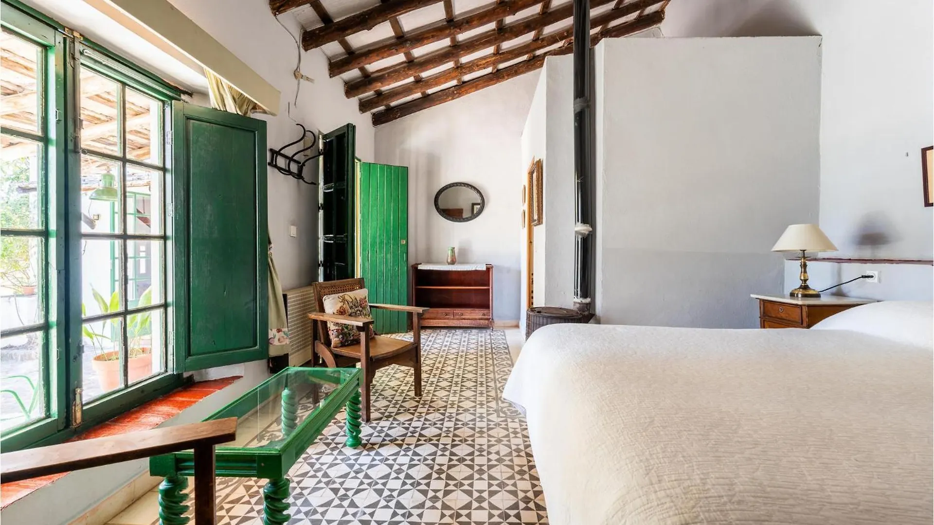 Holiday home Stunning Home In Cazalla De La Sierra With Wifi