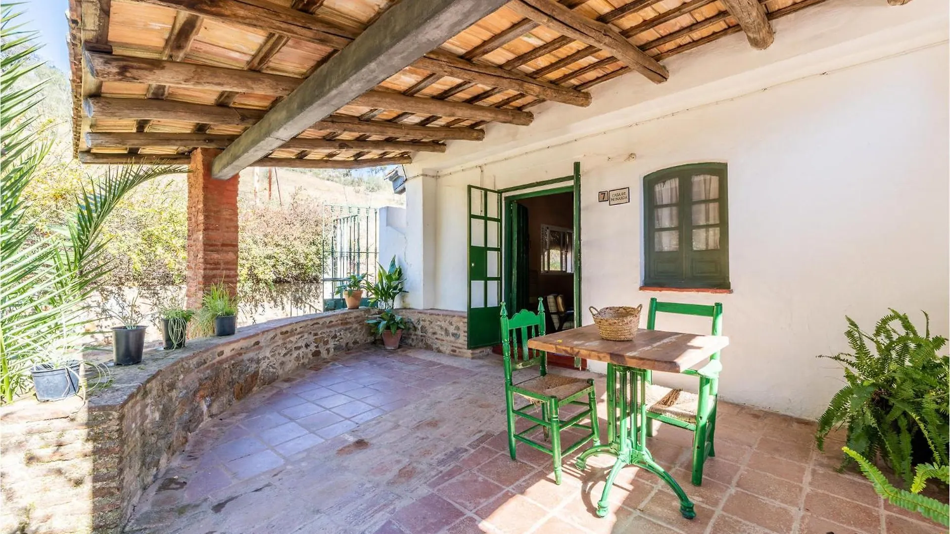 Holiday home Stunning Home In Cazalla De La Sierra With Wifi