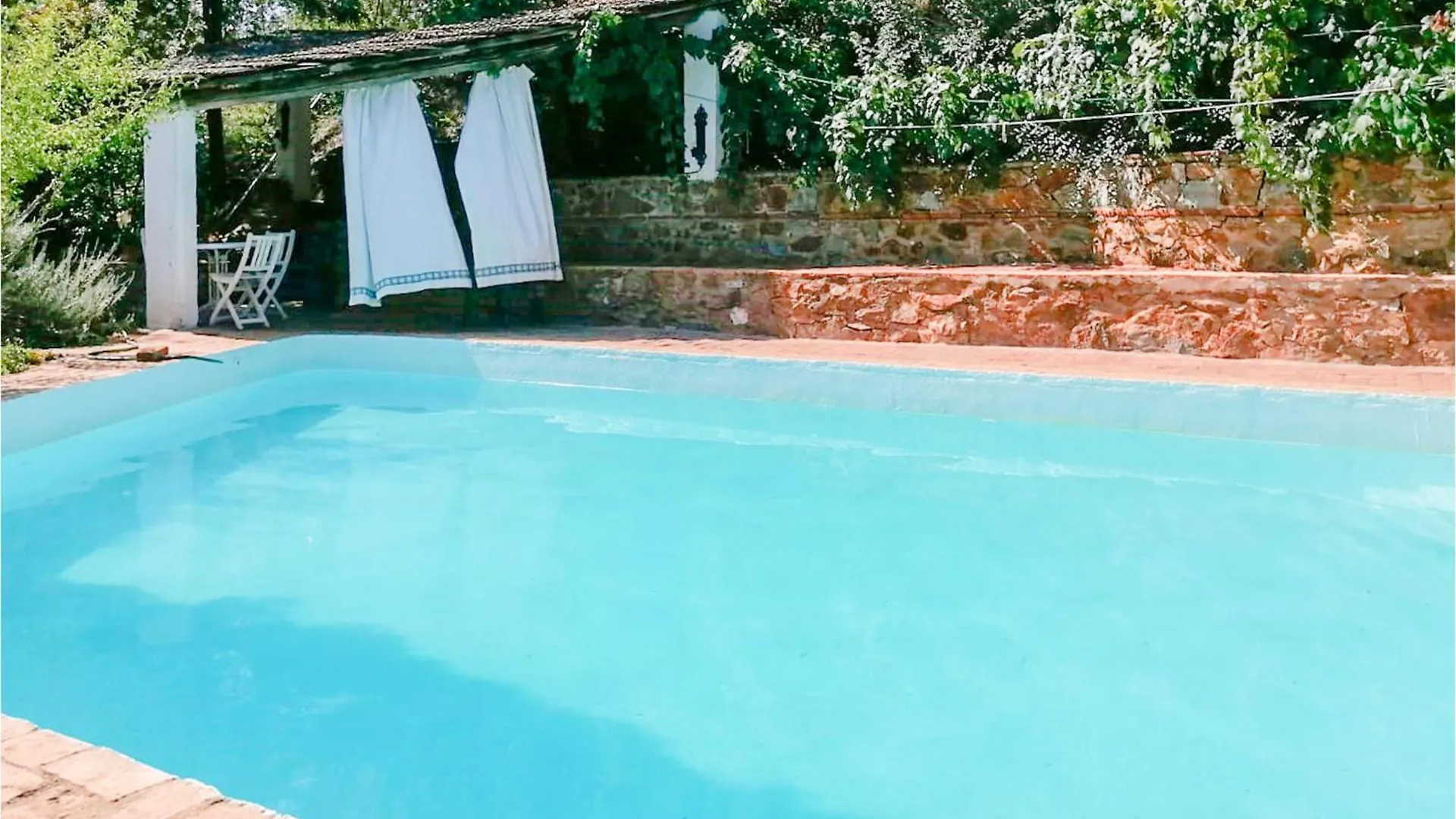 Holiday home Stunning Home In Cazalla De La Sierra With Wifi